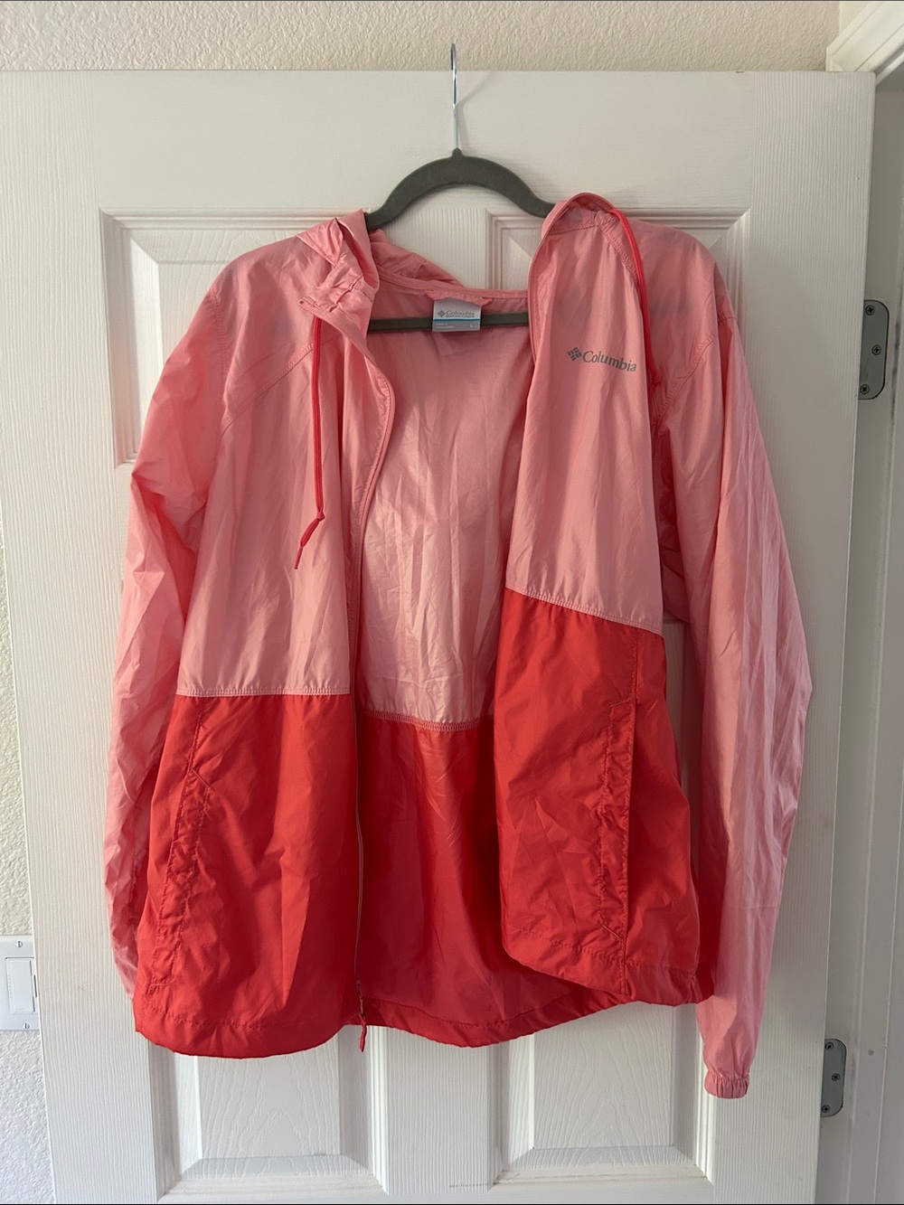 Columbia Two-Tone Pink Windbreaker Jacket